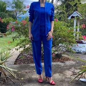 Vintage Gantos Blue Brocade Jacket, Tank and Pant Set!